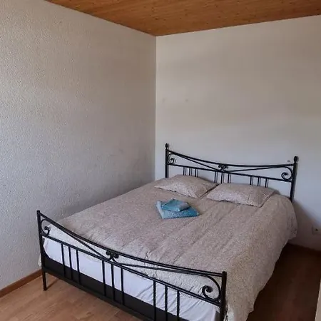- Appartement